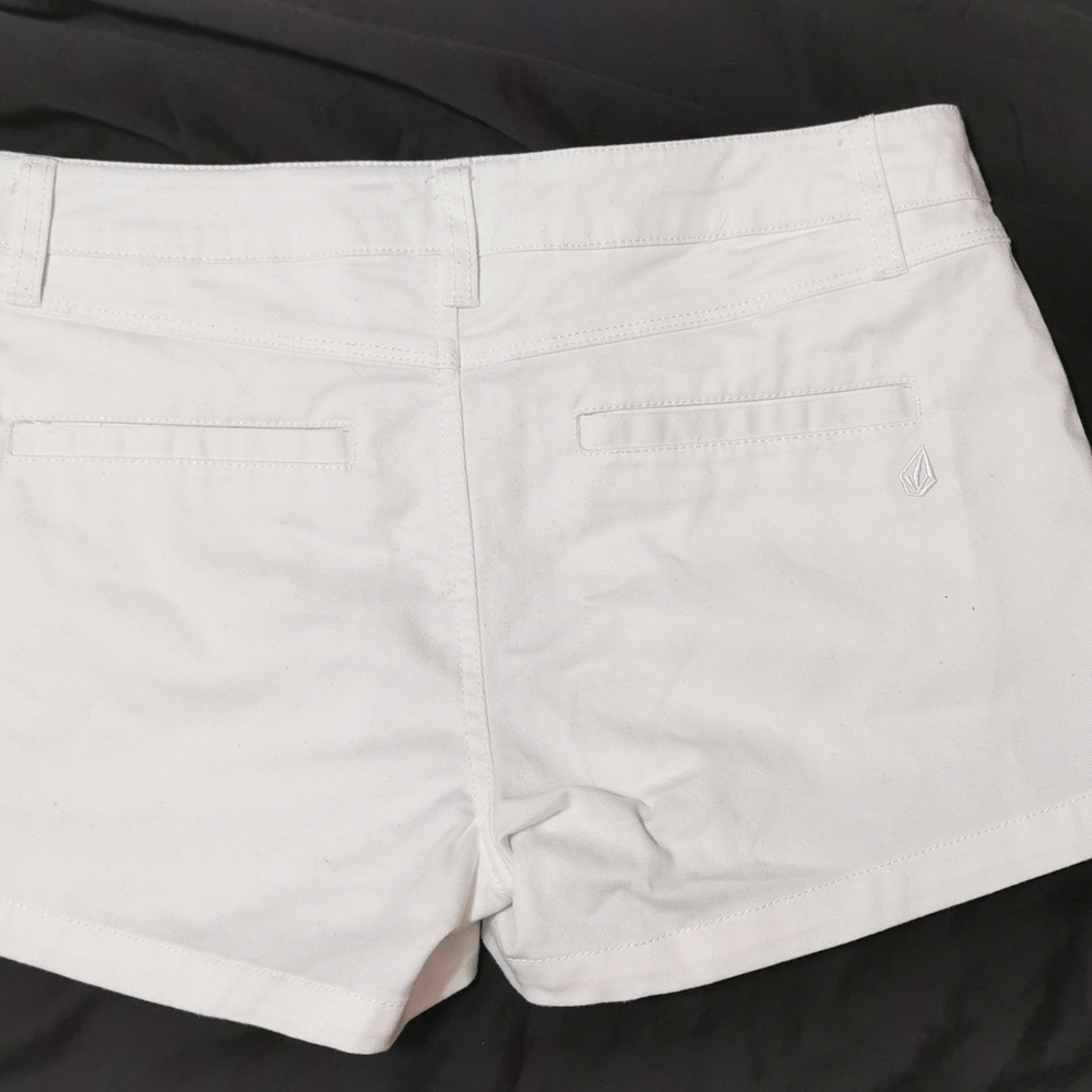 Short Volcom - Picture 3 of 3
